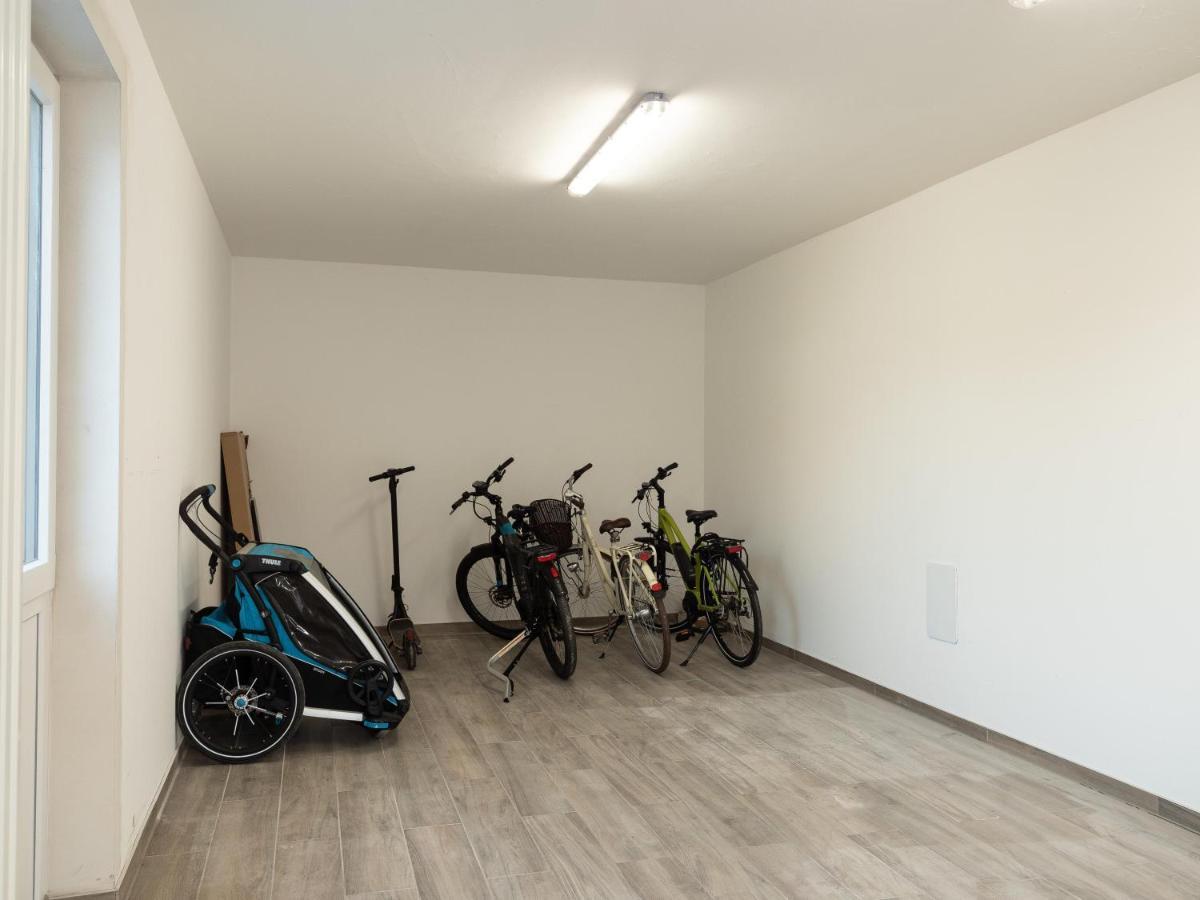 Rotes Haus Krabbe - Whg 2 Appartement Zingst Buitenkant foto